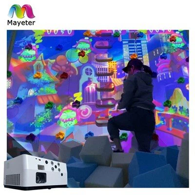 Chiếu tương tác leo tường cho trẻ em